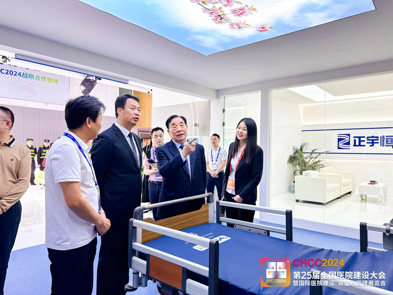 ​报名-2025全国医院建设大会暨医院家具及共享陪护床展—全球医院建设风向标品牌盛会！